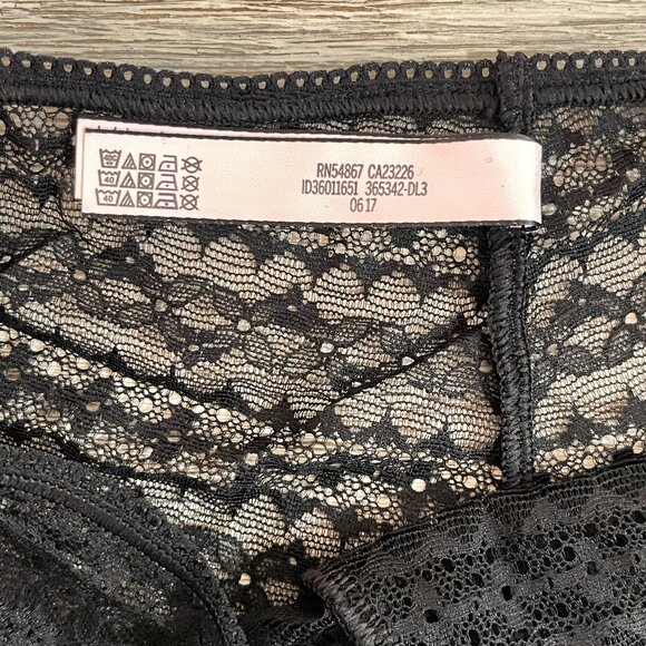 New Victoria's Secret Small Shortie Panties Boy Shorts Black Lace NWT - Picture 5 of 5